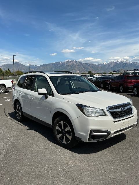 2018 SUBARU FORESTER 2.5I P 4 DOOR AWD SUV -- UNLEADED