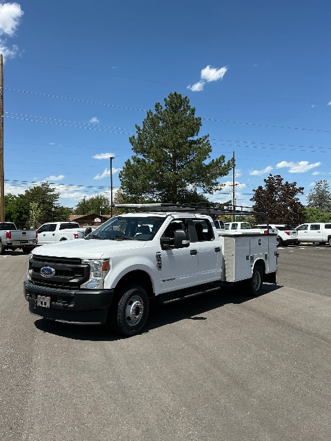 2020 FORD F350 XL CREW CAB 4X4 CHASSIS -- DIESEL