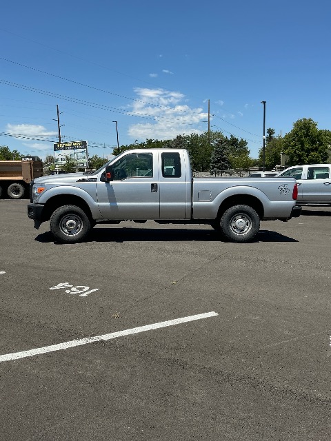 2016 FORD F250 XL EXTENDED CAB 4X4 SB TRUCK -- UNLEADED/E85