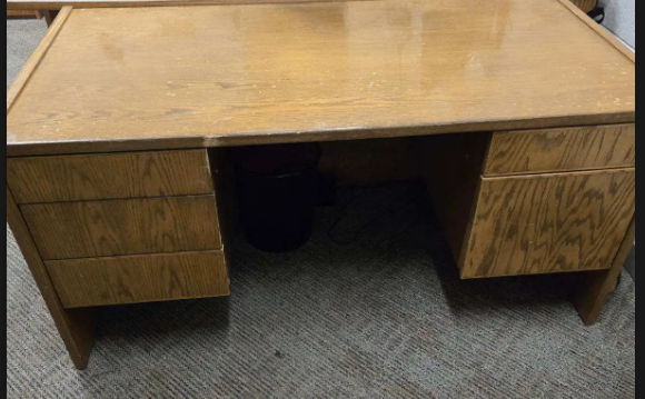 Large 5 Drawer Desk
