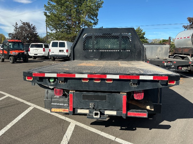 2016 FORD F450 XL REGULAR CAB 4X4 CHASSIS -- DIESEL photo 4