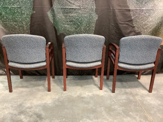 Set of 3 Office Waiting Room Chairs photo 5
