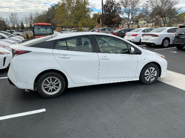 2018 TOYOTA PRIUS II 4 DOOR HYBRID SEDAN -- UNLEADED/ELECTRIC photo 4