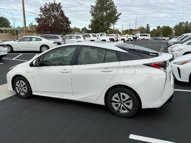 2018 TOYOTA PRIUS II 4 DOOR HYBRID SEDAN -- UNLEADED/ELECTRIC photo 6