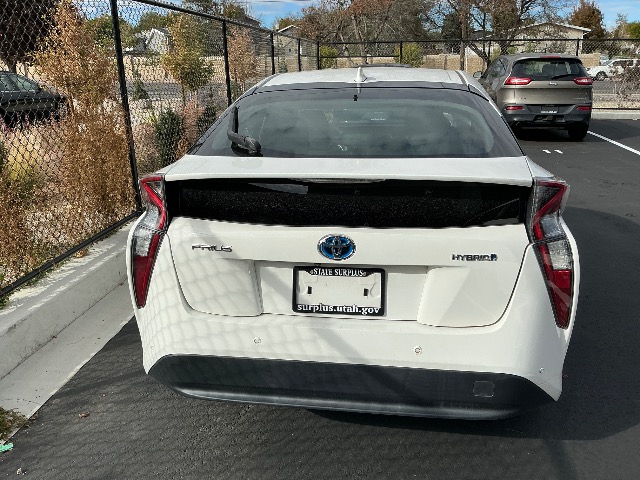 2018 TOYOTA PRIUS II 4 DOOR HYBRID SEDAN -- UNLEADED/ELECTRIC photo 5